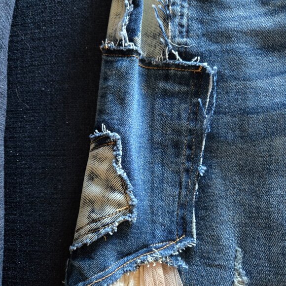 Jeans - Picture 7 of 8